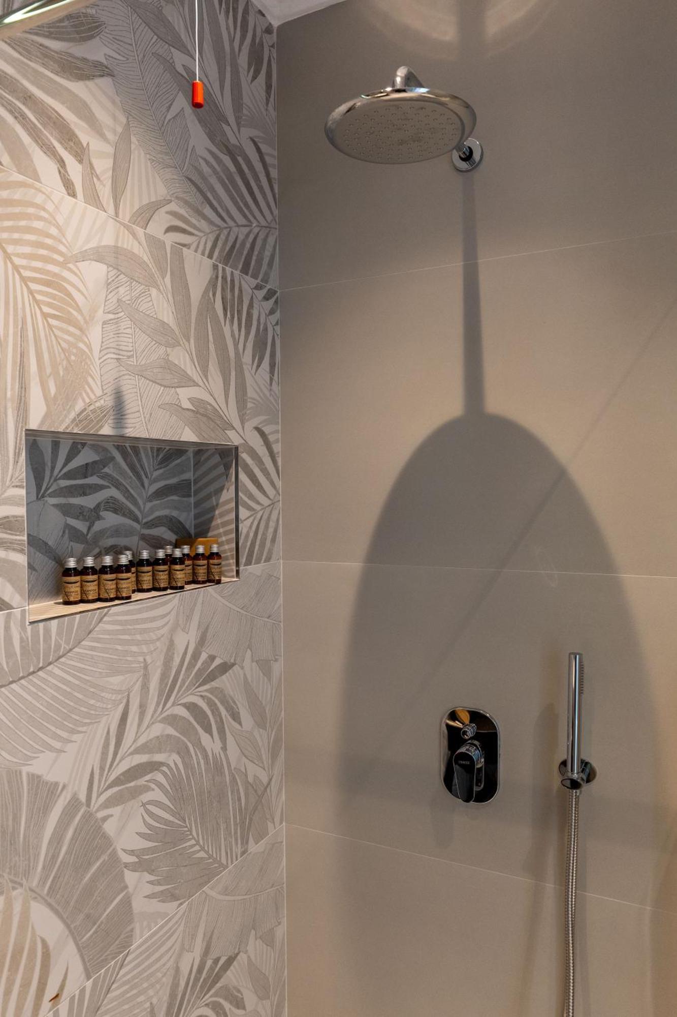 Litan Hotel Sarandë 외부 사진