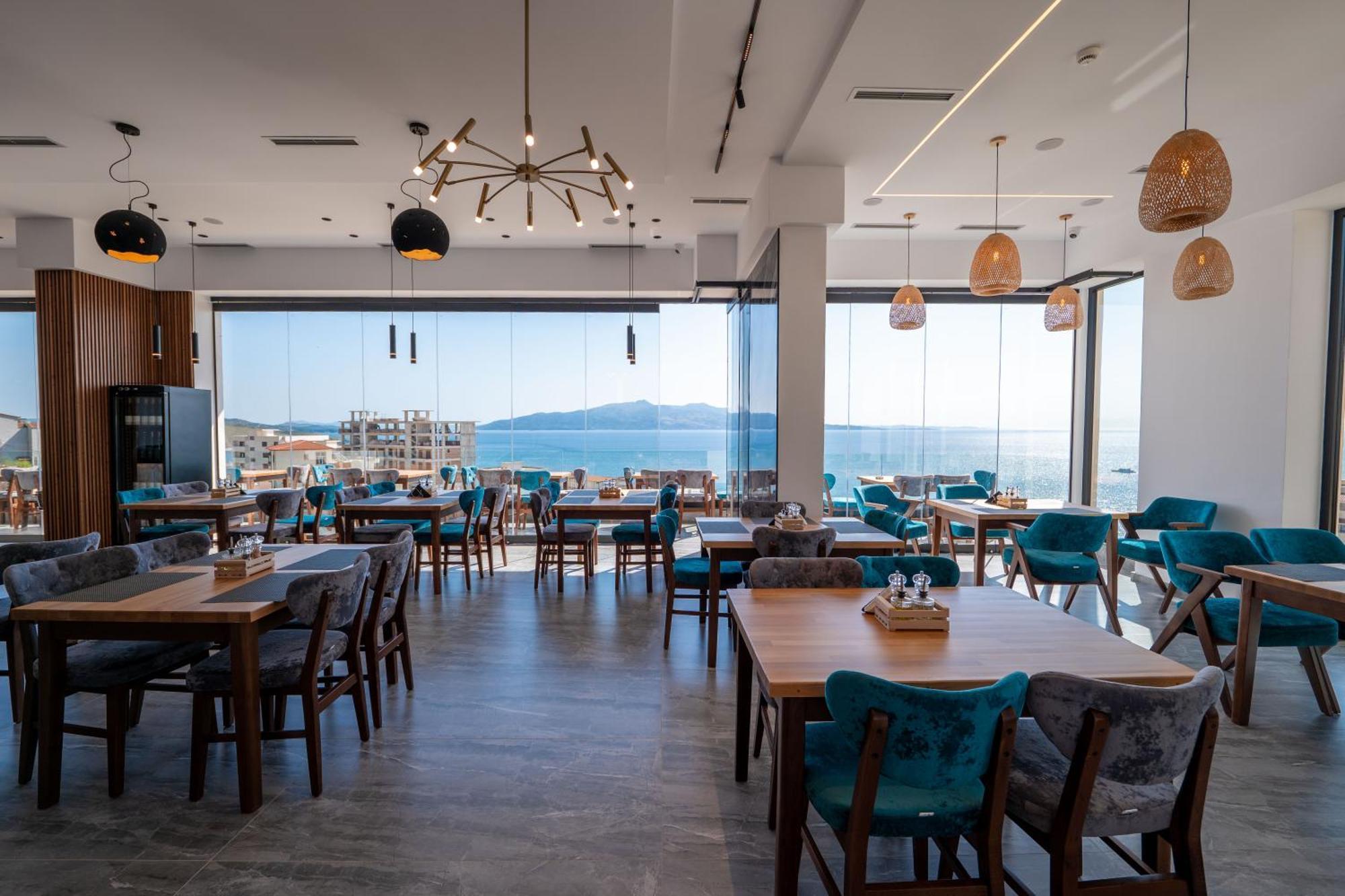 Litan Hotel Sarandë 외부 사진