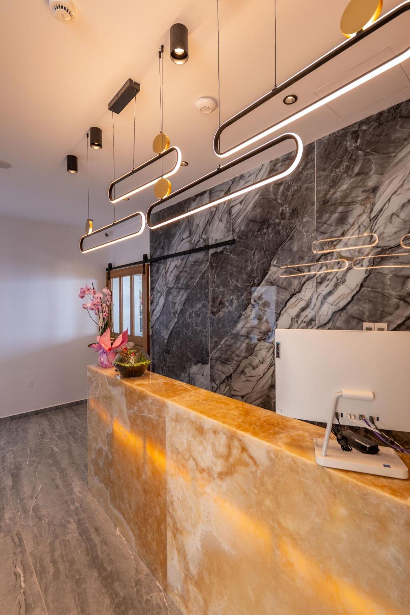 Litan Hotel Sarandë 외부 사진
