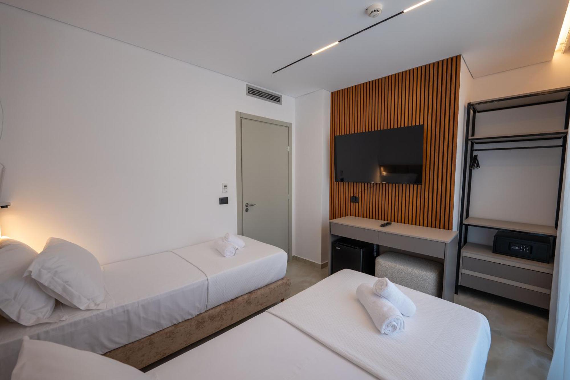 Litan Hotel Sarandë 외부 사진