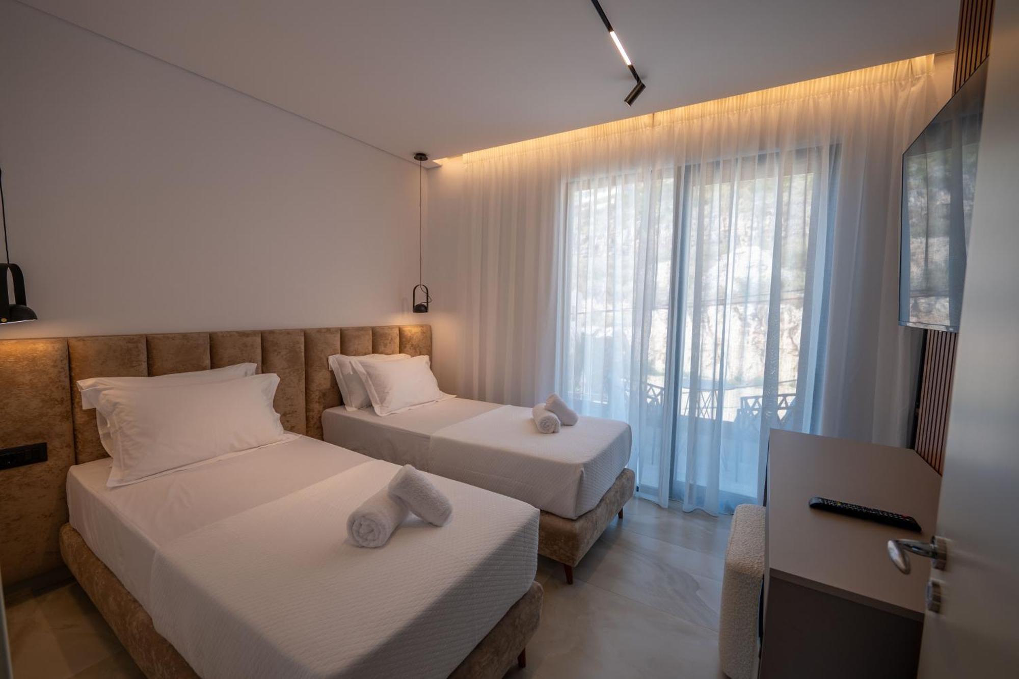 Litan Hotel Sarandë 외부 사진